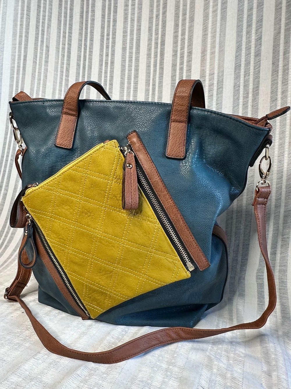 Boho colorblock oversized tote + matching crossbody/wristlet set by liz soto